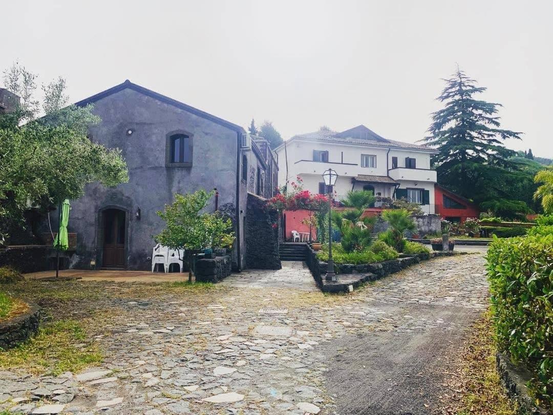Villa Alessio - Case Vacanza Con Piscina Sull'Etna Puntalazzo Экстерьер фото